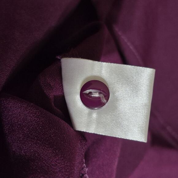 Monday Fun Blouse Women Large Purple Madeigh Button Back Cap Sleeve Relax Airy - Picture 7 of 9